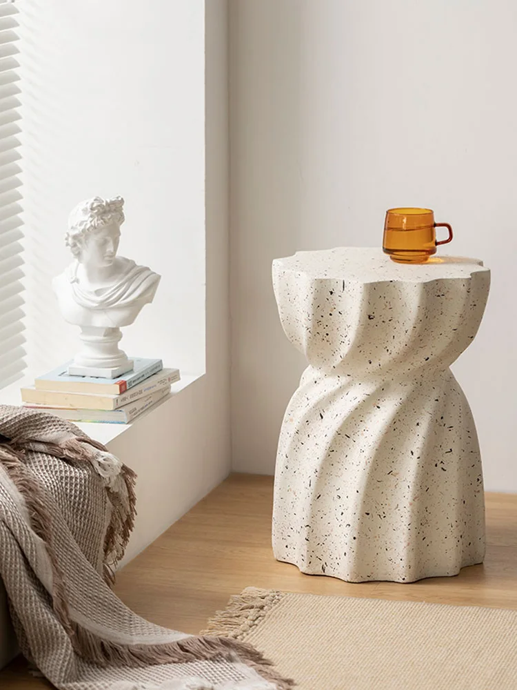 

Роскошный скандинавский дизайнерский журнальный столик, легкая мебель для гостиной, Диванный боковой столик, креативные домашние аксессуары, прикроватные столики для спальни