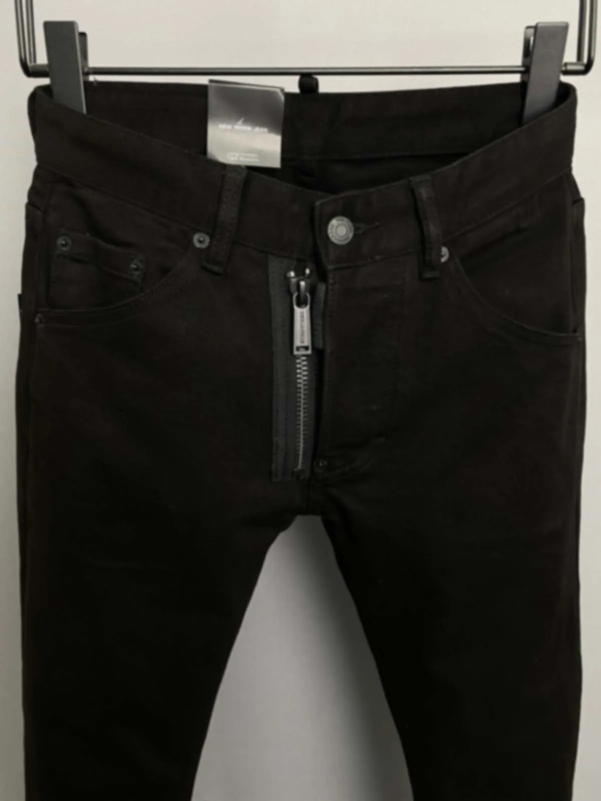 2023 Spring/Summer New D2 Jeans Fashion Men's Washed and Worn Hole Patches Simple and Versatile Fit Small Feet Blue Jeans Men's