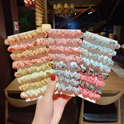 

Korean Version of Floral Summer Small Fresh Hair Rope Set Girl Heart Cute Large Intestine Hair Ring Simple Ball Head Ponytail