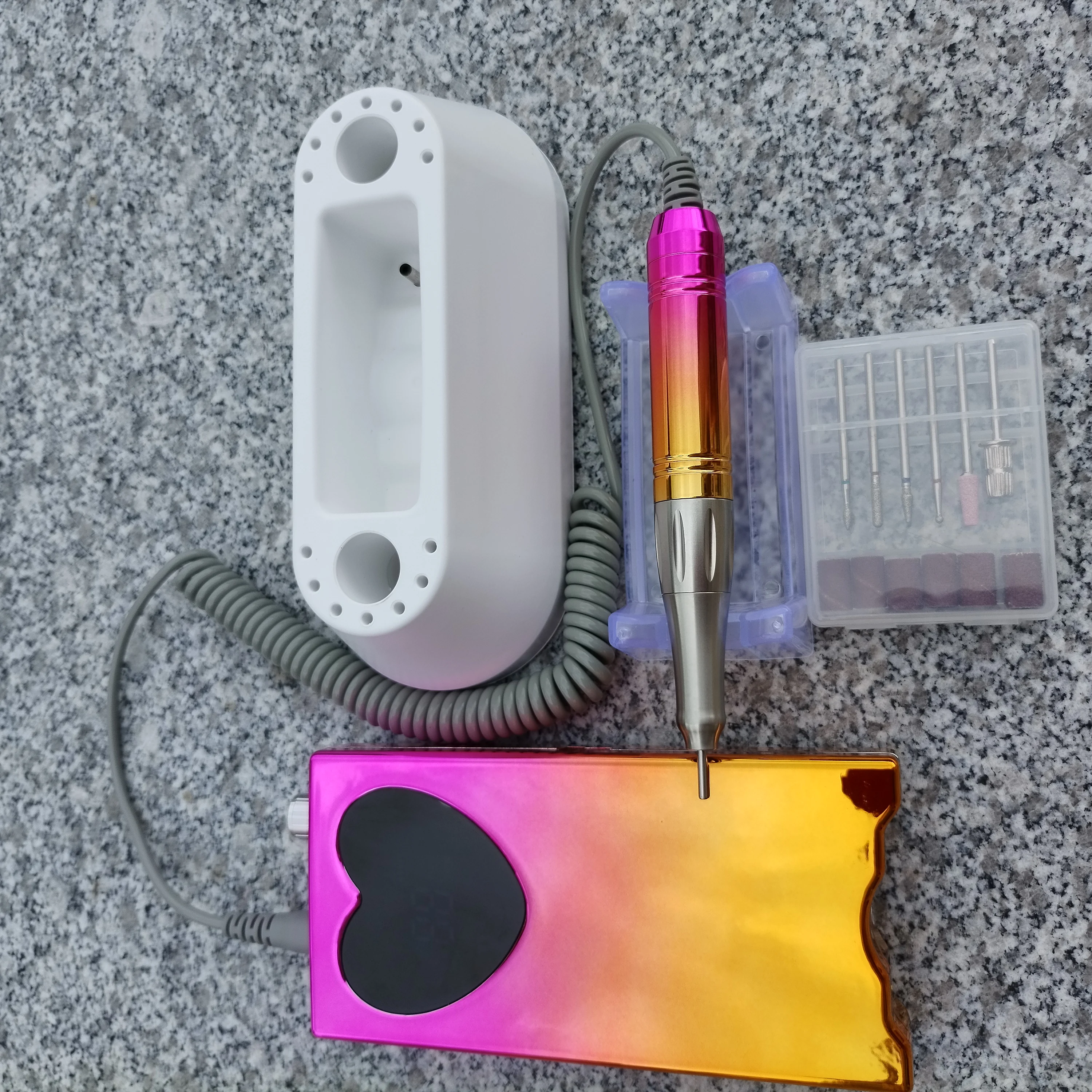 Аппарат для маникюра и полировки ногтей без сердечника 35 к 10 часов работы