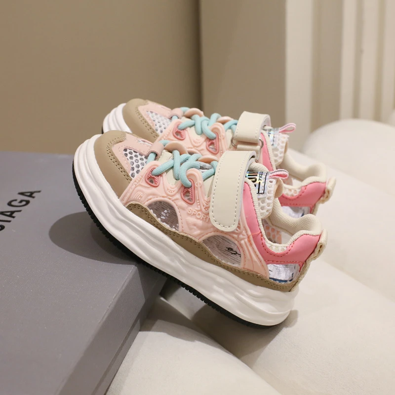

Trendy Children's Sports Sneakers Casual Hollow Breathable Boys Girls Running Shoes New Toddler Non-Slip Soft Mesh School Shoes