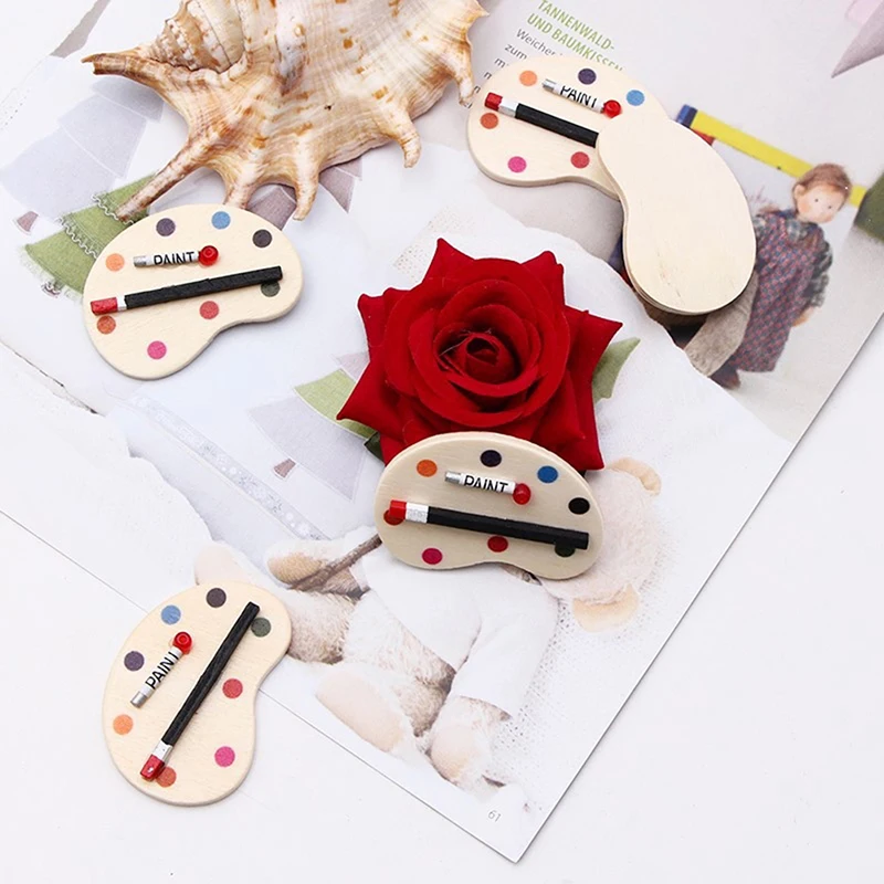 

2Pcs 1:12 Dollhouse Miniature Drawing Board Color Palette Pigment Sticks Simulation Model House Living Scene Decor Toy
