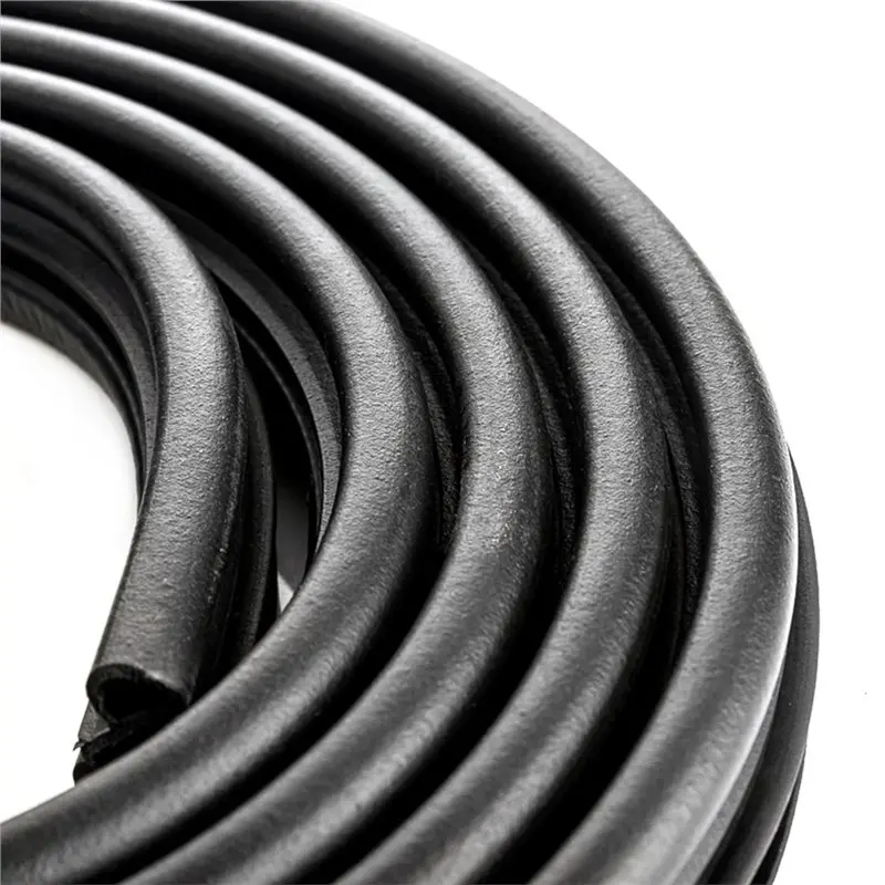 Фото ABXN - Уплотнительная резиновая лента для задней сдвижной двери RAM PROMASTER RAPID 1.4L L4 2018-2021, артикулы 68226113AB, 68226111AA, 68226112AB №3