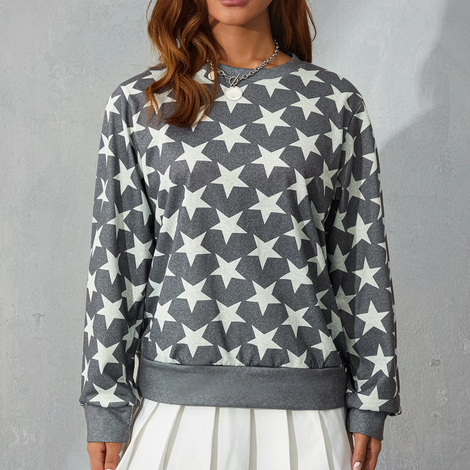 

Женские повседневные топы с длинным рукавом, Свободные повседневные праздничные топы с круглым вырезом и принтом звезд, серый пуловер, топы для весны и осени