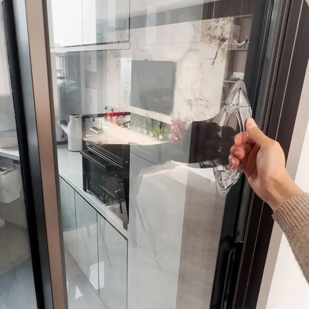 

Дверная ручка на присоске