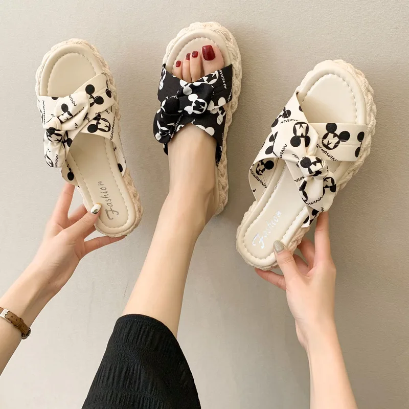 Модные сандалии и шлепанцы с мультяшным героем Диснея Микки Маусом на платформе