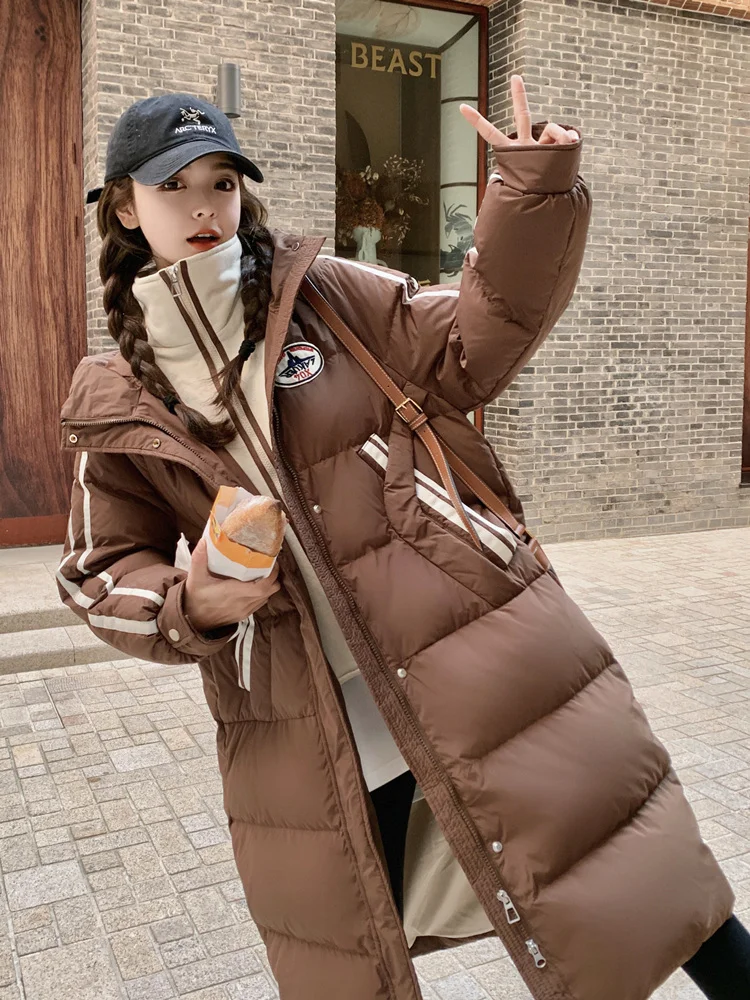 Дизайнерская Свободная куртка на белом утином пуху с капюшоном в стиле преппи