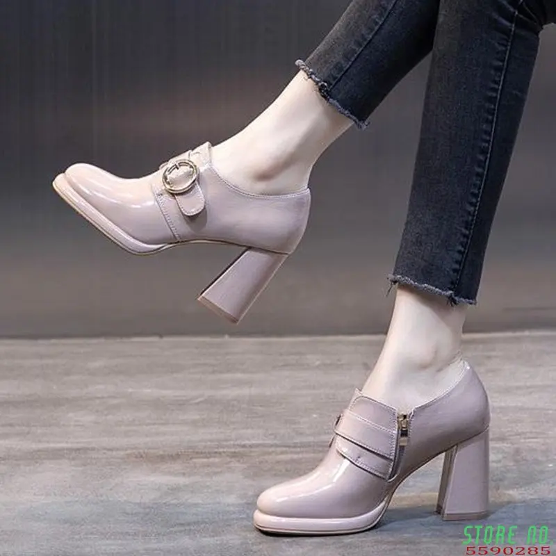 

Туфли-лодочки женские на платформе и блочном каблуке, демисезонные, из лакированной кожи