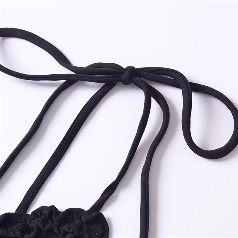 Новинка 2024 женское черное платье KEYANKETIAN с лямкой на шее летнее облегающее