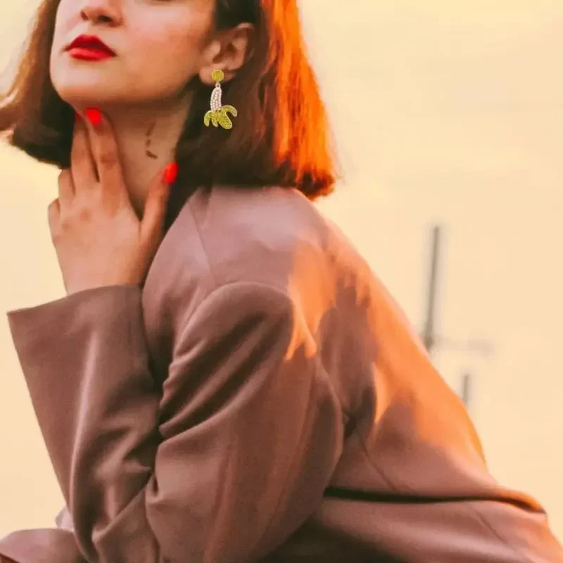 Серьги с кристаллами жемчужные круглые серьги-гвоздики имитирующие еду желтые