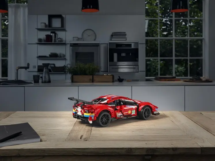 Конструктор LEGO Technic 42125 Ferrari 488 GTE AF Corse #51 | Игрушки и хобби