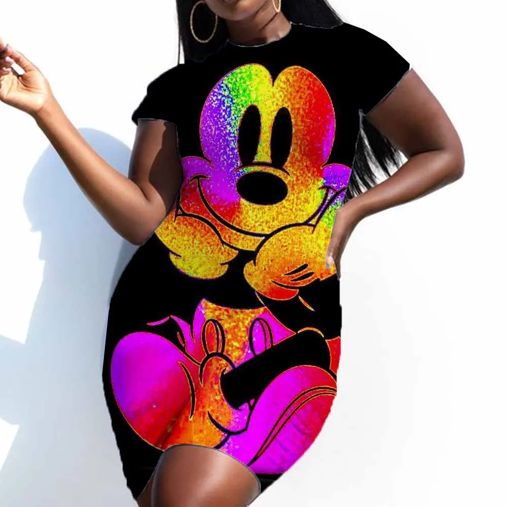 Женское облегающее мини-платье с круглым вырезом