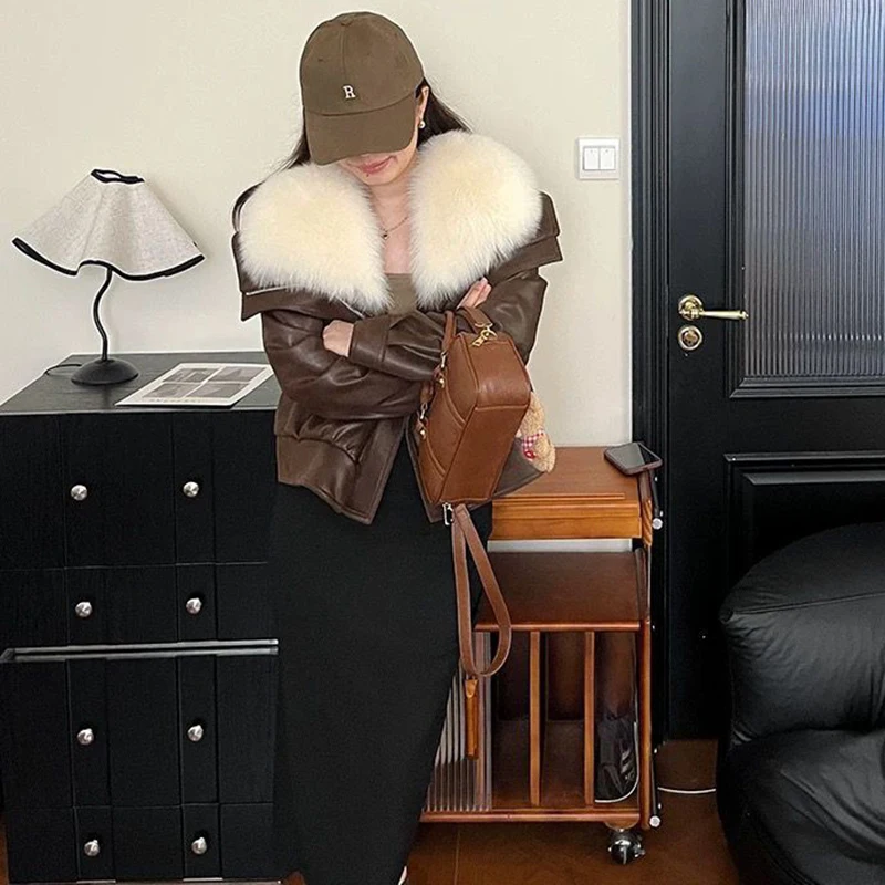 Женская зимняя куртка из искусственного меха