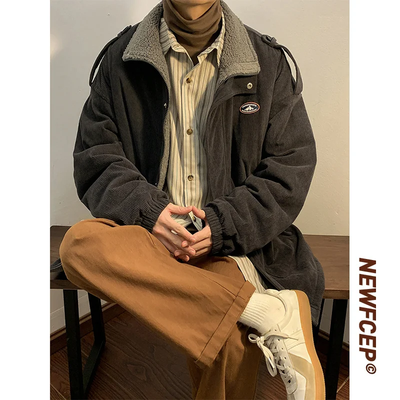Winter Thicken Corduroy Jacket Men Warm Fashion Retro Thick Lamb Hair Jackets Mens Streetwear Korean Loose Short Coat Men M-2XL