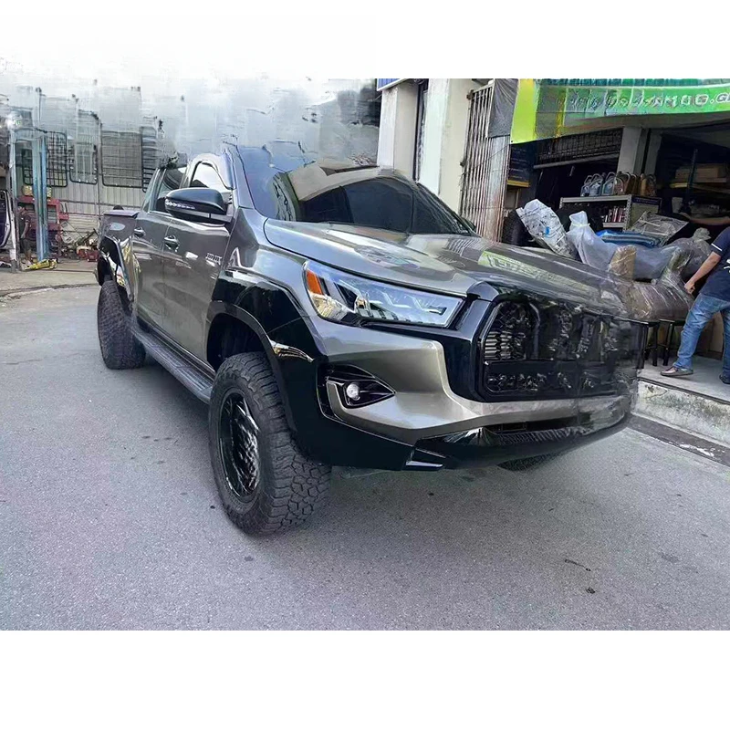 Фото Высококачественный комплект для внешнего тюнинга GR Sport Facelift, подходит для Hilux Revo Rocco MK8 2021 года и новее. №2