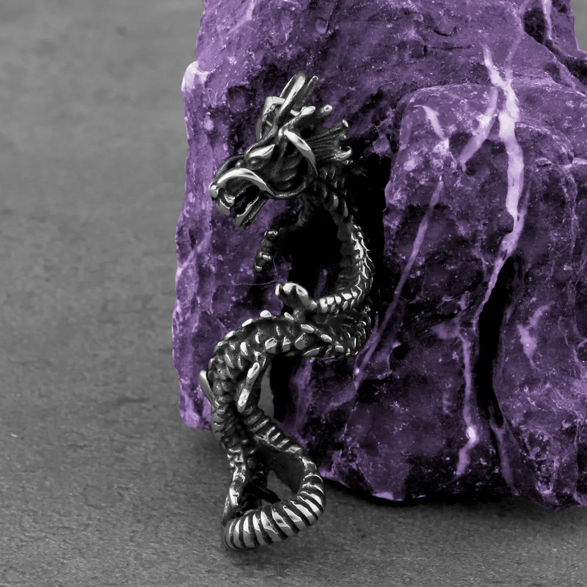 

Fashion Hip Hop Dragon Necklace Stainless Steel Men Viking Amulet Punk Biker Pendant Necklace Vintage Animal Jewelry Wholesale