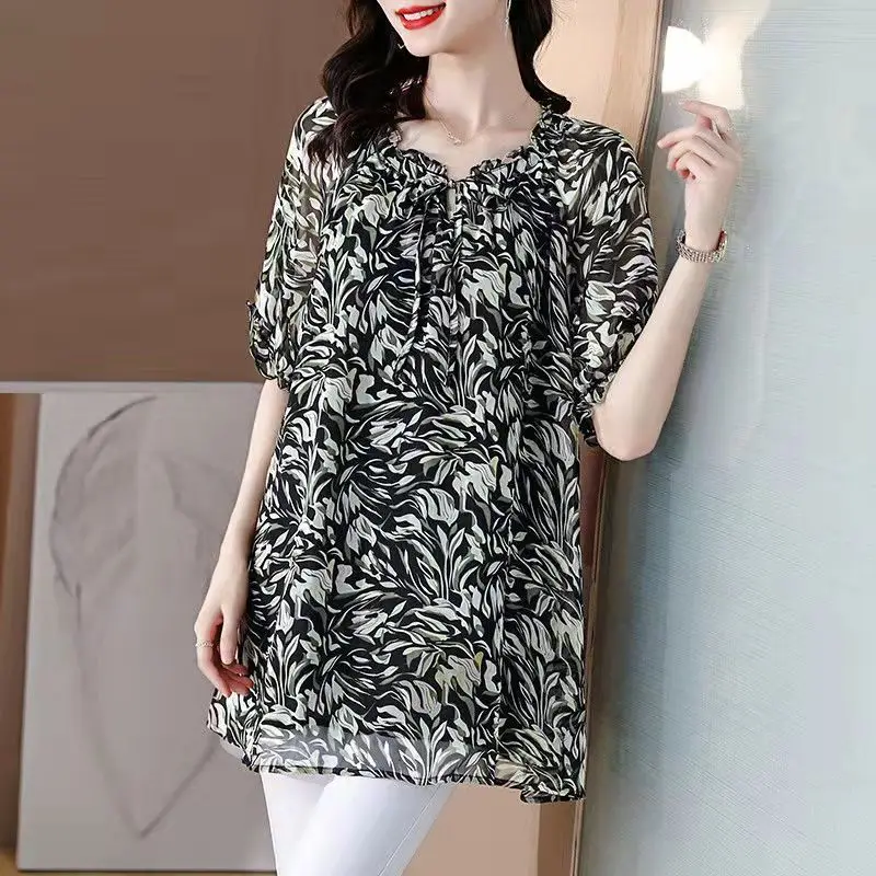 Рисунок 2 - Женская шифоновая блузка с оборками