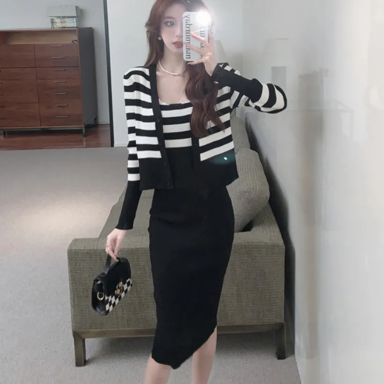 

New Autumn Women's Stripe Knitwear Suits Fashion Long Sleeve Cardigan Coat + Suspender Bodycon Knit Dress Two Piece Sets