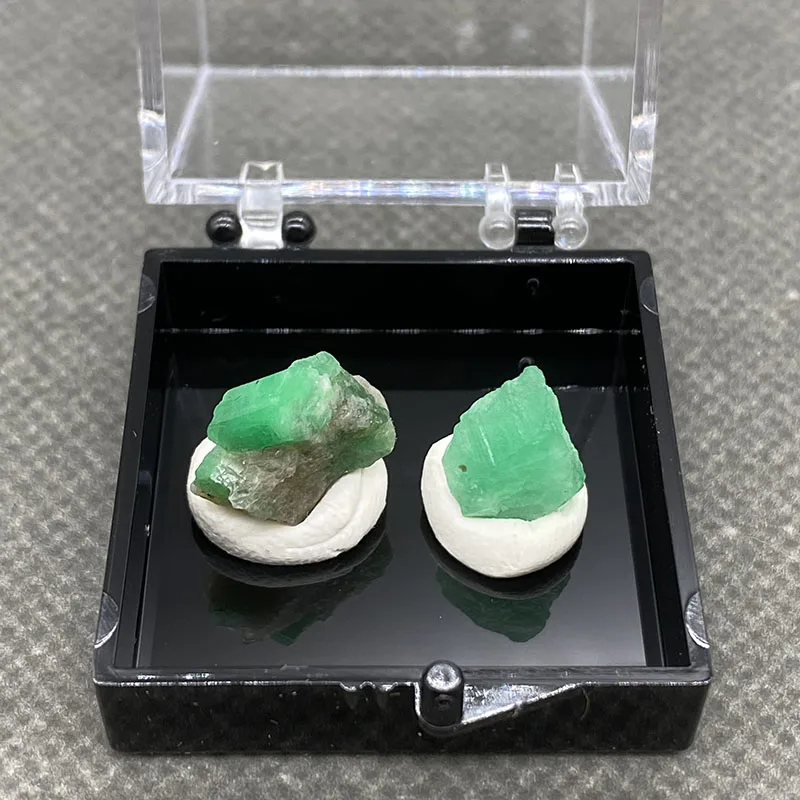 100% натуральный Изумрудный оригинальный камень минеральное оформление коллекция