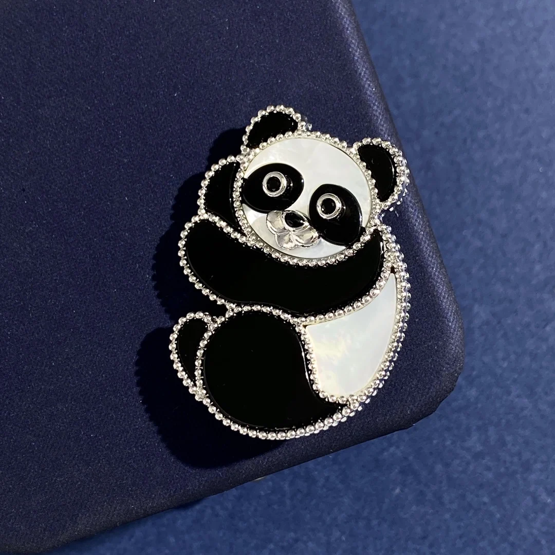 

Fashion brooch cute panda shape inlaid with natural shells haute couture fashion jewelry gift for girlfriend