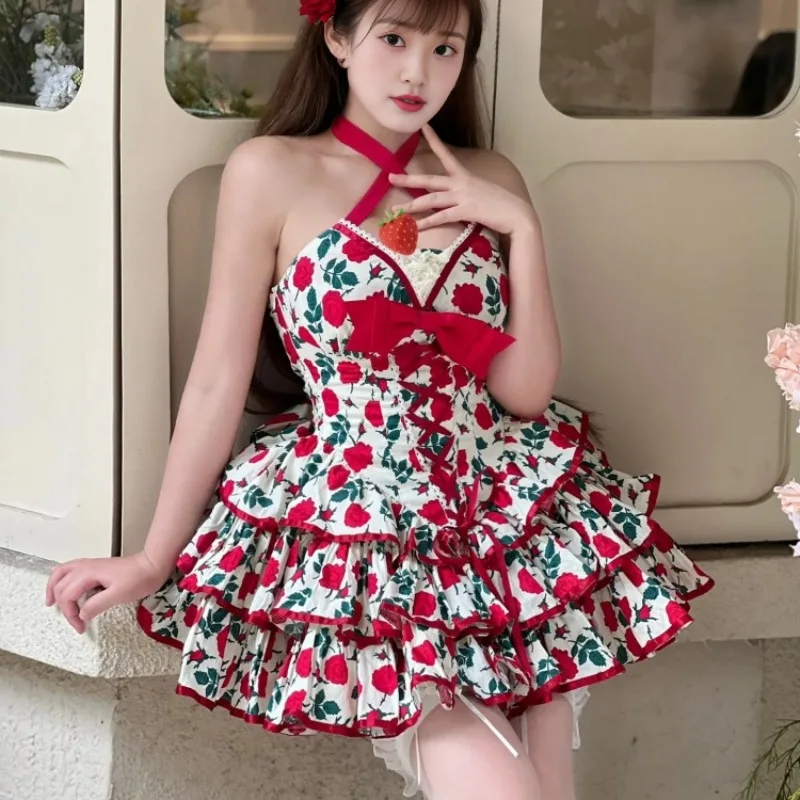 Летнее кружевное платье на бретельках с цветочным принтом женское вечернее