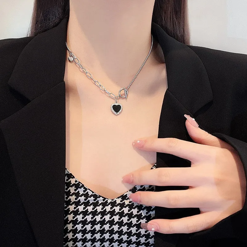 

Black Titanium Steel Female Love Necklace Set OT Ring Fashion Simple Collarbone Chain Design Personalized Jewelry Gift the Boys