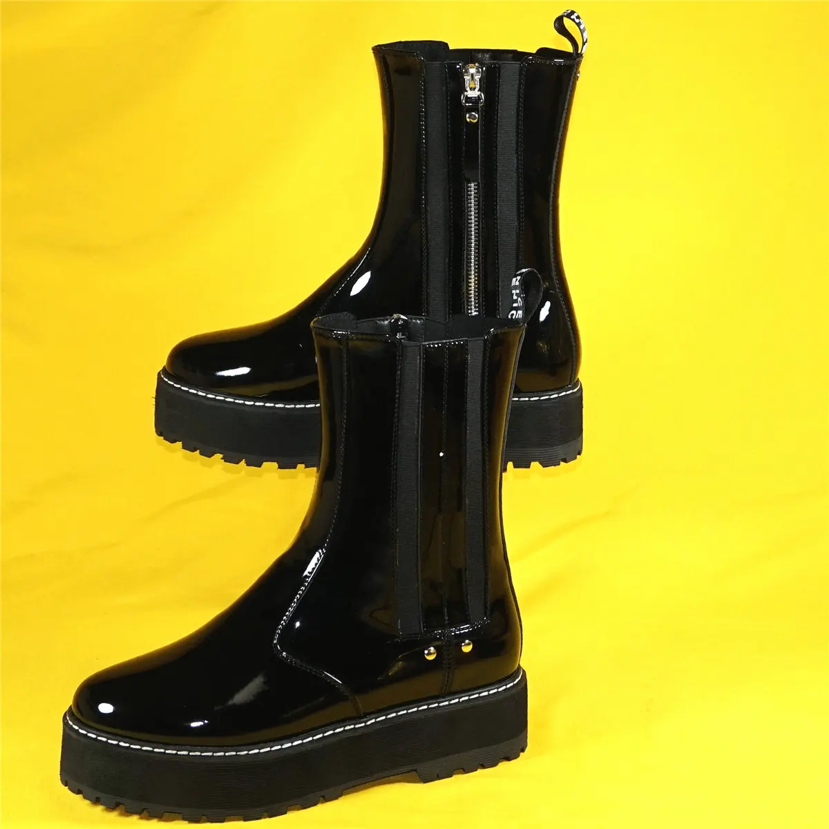 High Top Fashion Sneakers Women Black Patent Leather Ankle Boots Female Winter Warm Round Toe Platform Pumps Shoes Casual Shoes