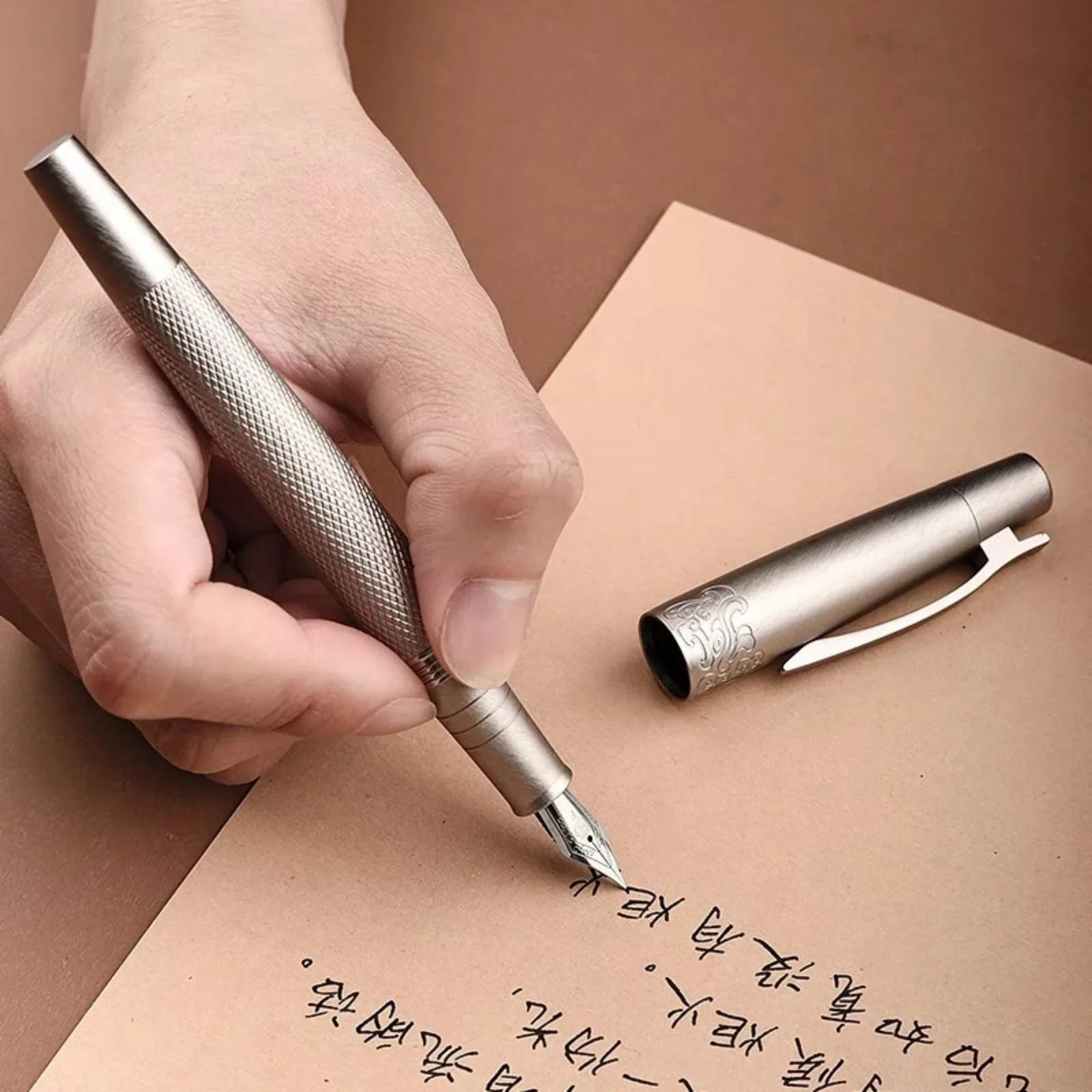 Hongdian 6013 черная металлическая перьевая ручка титан/серебристый EF/F/изогнутое перо