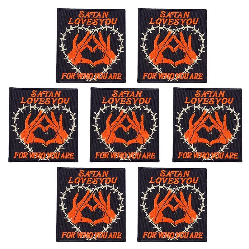 10 шт. термоклейкие нашивки с вышивкой черепа