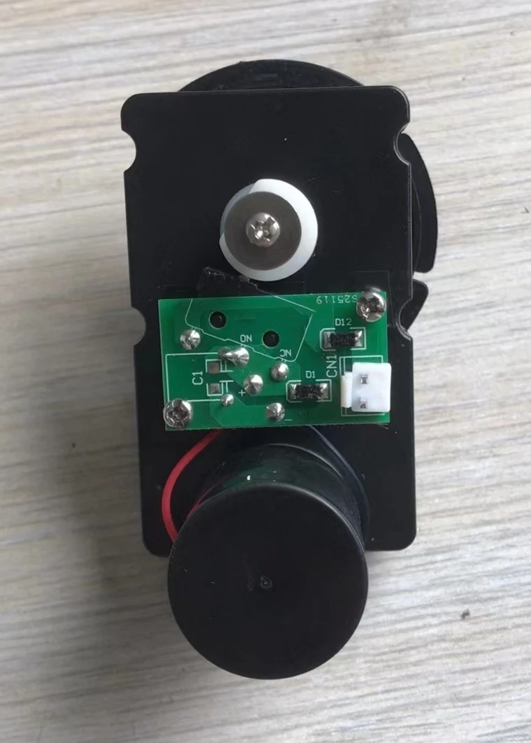 

24 В, моторы и спирали торговых автоматов (15 моторов и 19 спиралей)