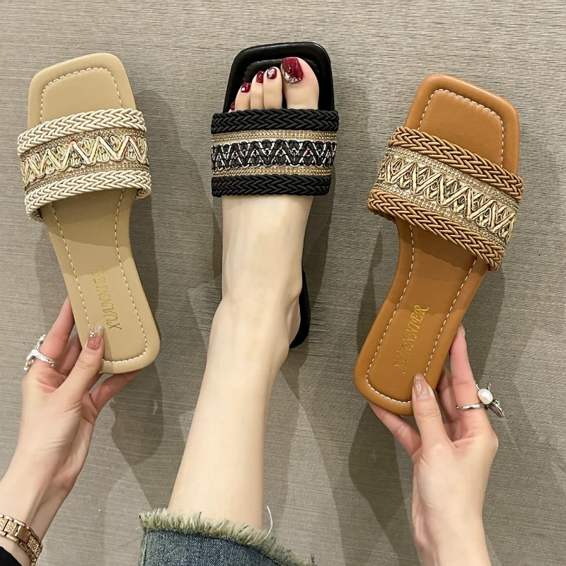 

Sandals for women Luxury Fashion and Trend Square Head Outdoor Non Slip Beach Plus Size Flat Sandals 2023 Summer new