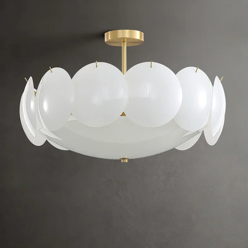 

Люстра YANKE молочное стекло