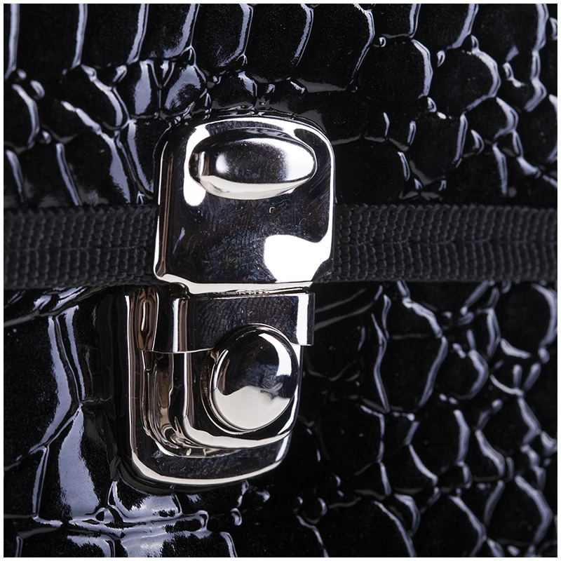 Портфель &quotMilan&quot лак анаконда кожзам черный | Канцтовары для офиса и дома