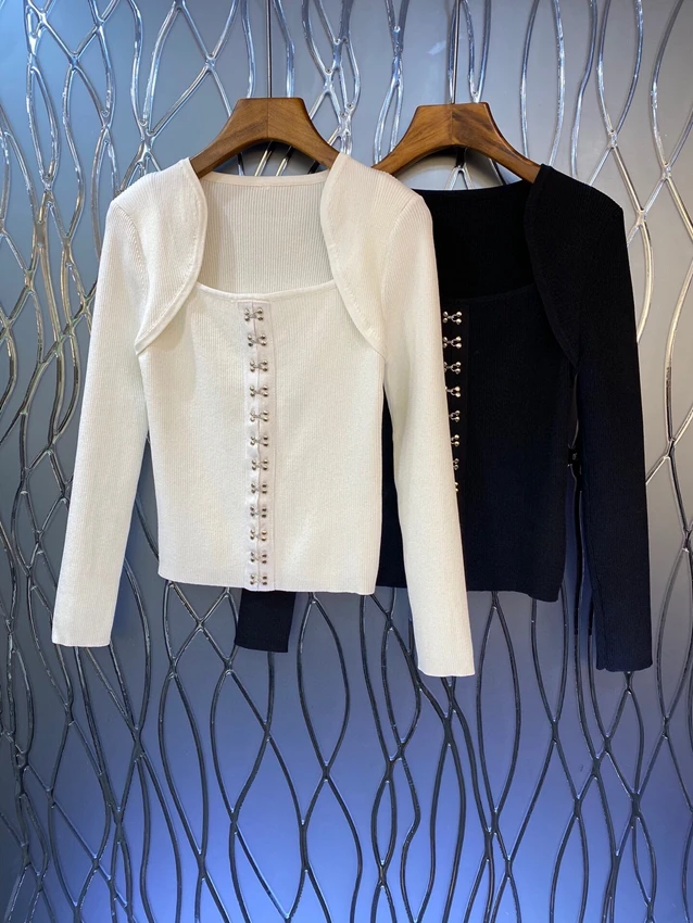 

2022 new women fashion long-sleeved sexy square-neck breasted hook button feminine all-match slim fit knitted top 902