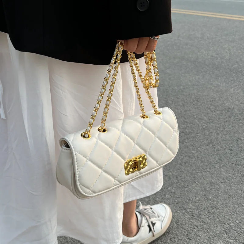 

Korea Style Small PU Leather Shoulder Crossbody Sling Bags for Women 2022 Summer Fashion Brand Trendy Chain Cute Quilted Handbag