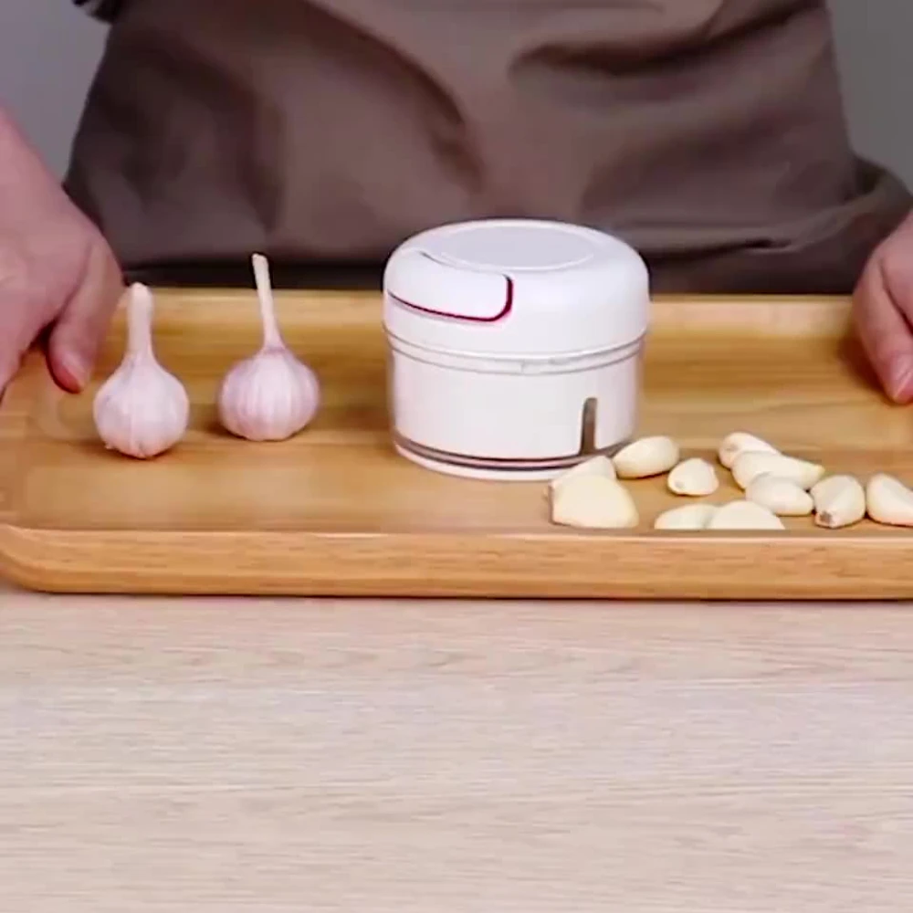 

Mini Food Garlic Vegetable Grinder Chopper Mincer Crusher Press for Meat Nuts Pepper Onion Multi-function Manual Food Processor