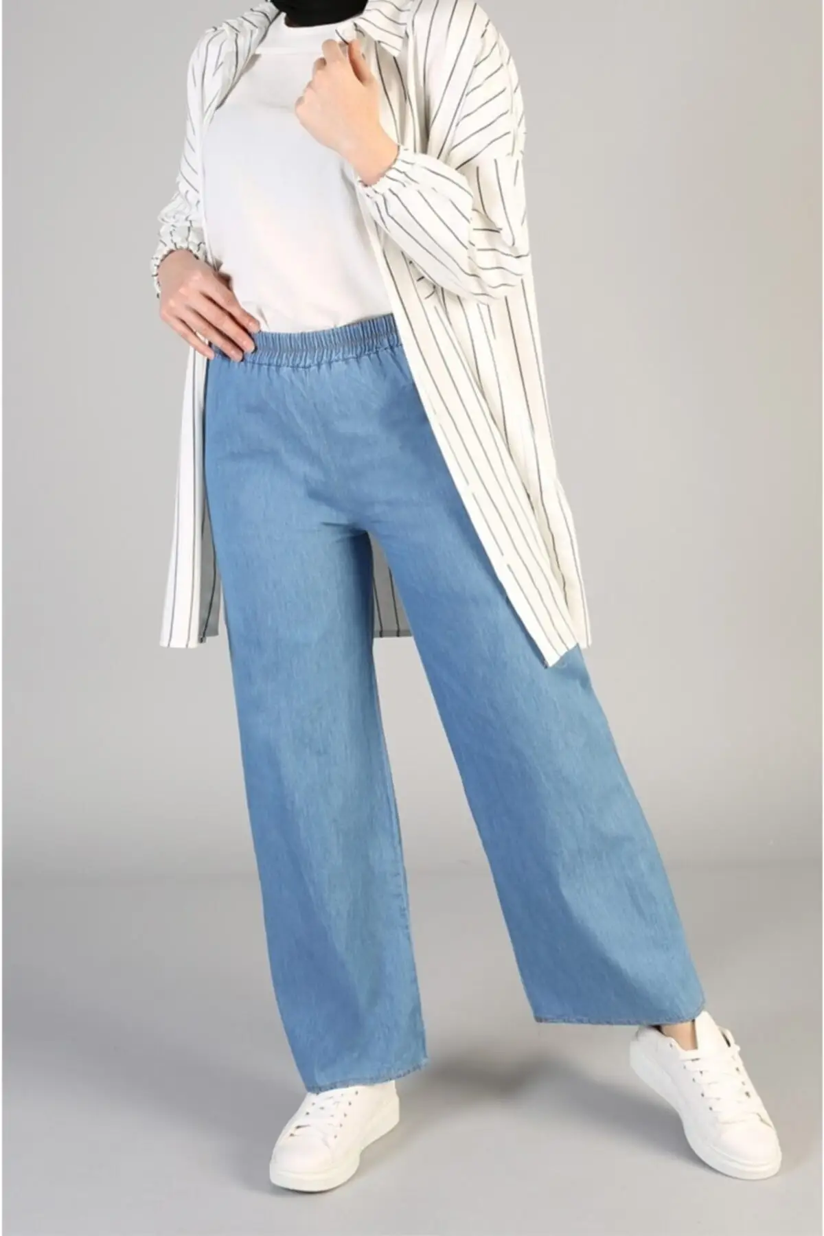 

Plenty of Leg Jeans Women's Open Women's Islamic Clothing Pants