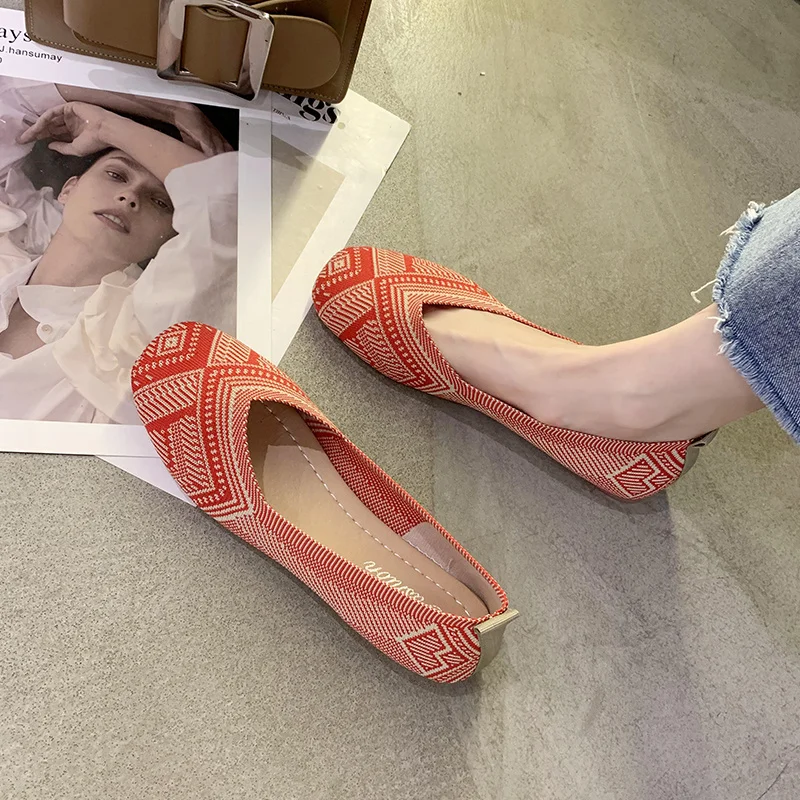 

Обувь на плоской подошве