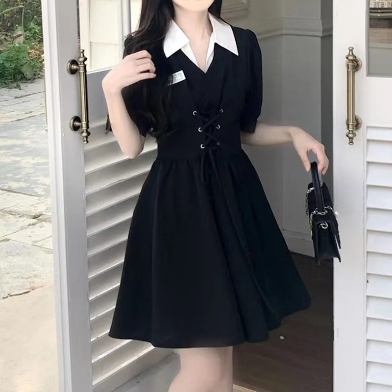 

Women's Contrast Color Polo Collar Dress, Summer Sweet Cool Style, Design Sense, Lacing-up Waist, Slim High Waist, A-Line Skirt