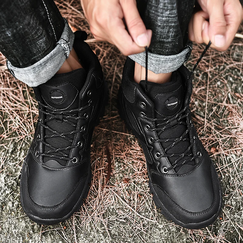 New Men's Military Boots Medium Top Outdoor Hiking Shoes Men Anti-collision Quality Army Tactical Boots Large Size 39-48