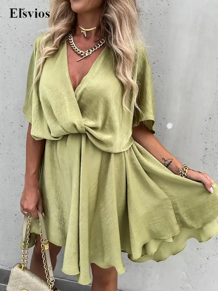 

Fashion Casual Loose Pleated Dress WomenSexy V Neck High Waist Slim Beach Mini Dress 2022 Solid Summer Short Sleeve Party Dress