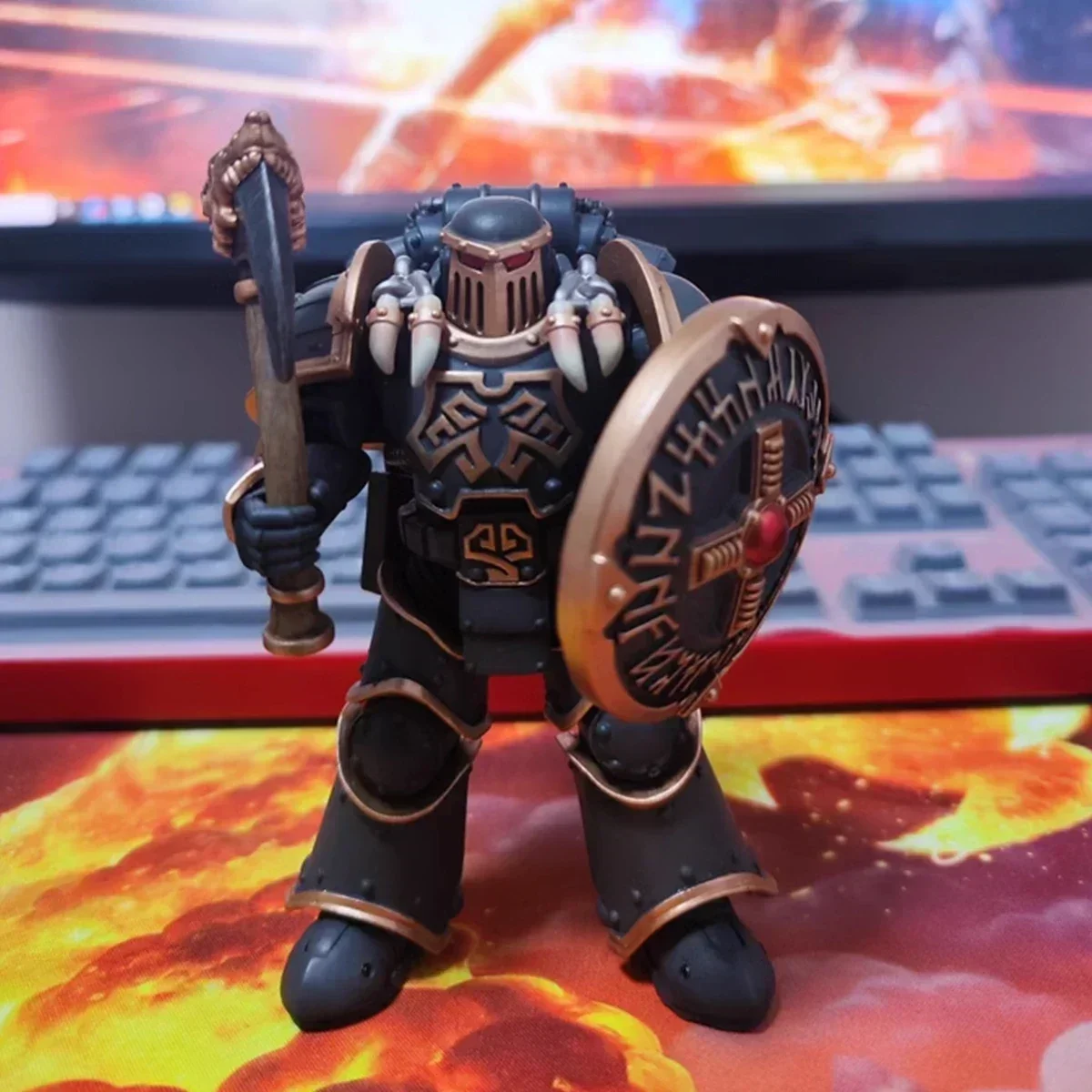 [IN STOCK]JOYTOY Warhammer 30k 118 Action Figures Space Wolves Grey Slayer Pack Collection Model Anime Legion Joint Movable Toy (art.: 3920cba574c4f) - 3920cba574c4f
