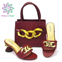 2022 ladies italian design shoes and bag set decorated with rhinestone african wedding italian shoe and bag sets in wine color