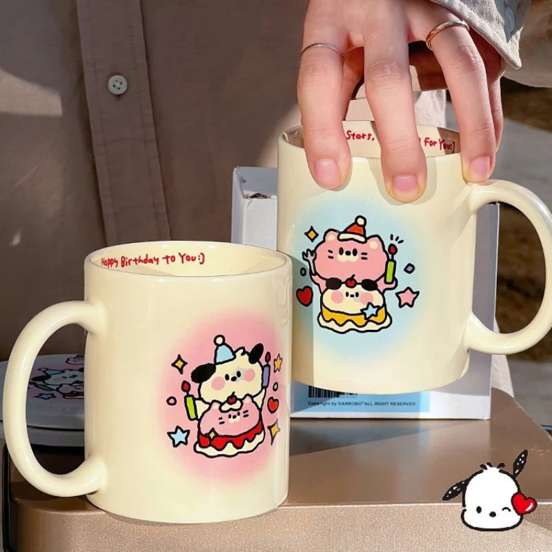 

Kawaii Sanrio, Hello Kitty кружка с крышкой аниме мультфильм похвалка симпатичная большая емкость сок кофе фотография подарки для девушек