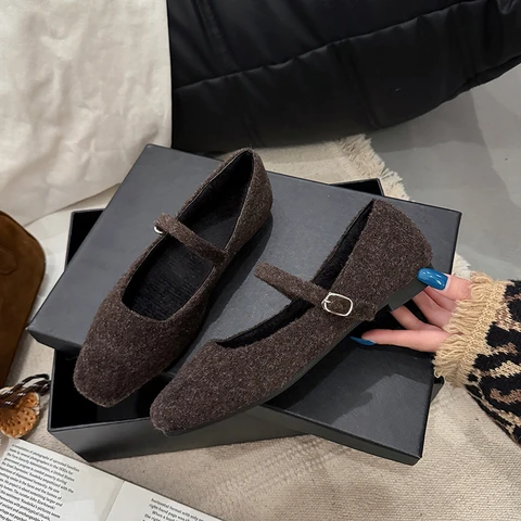 2026 Новые женские туфли Мэри Джейн из шерстяной ткани, удобные туфли с круглым носком на мягкой подошве, элегантные бабушкины туфли на низком каблуке с пряжкой и ремешком