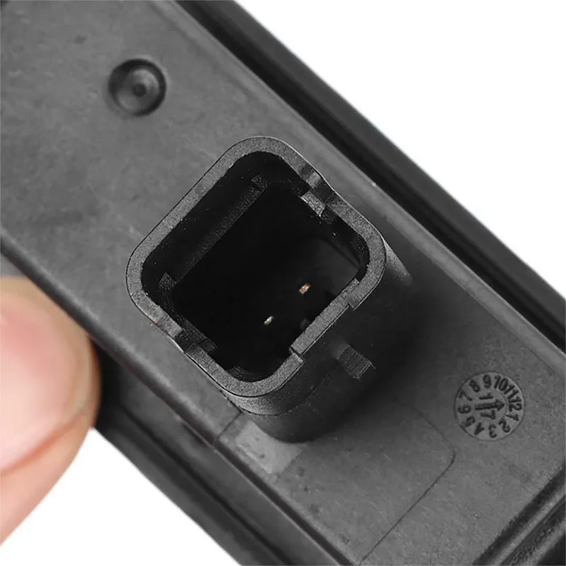 Кнопка открытия багажника для Renault Clio Mk3 Megane Mk2 Laguna 3 2002-2017 8200076256.