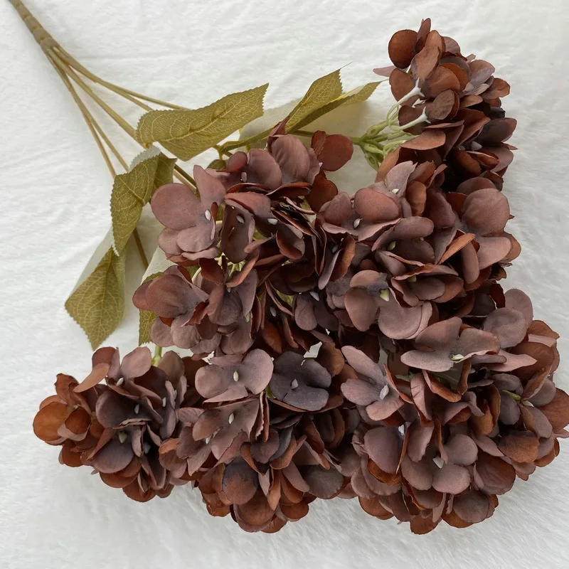 

Искусственные осенние шелковые гортензии