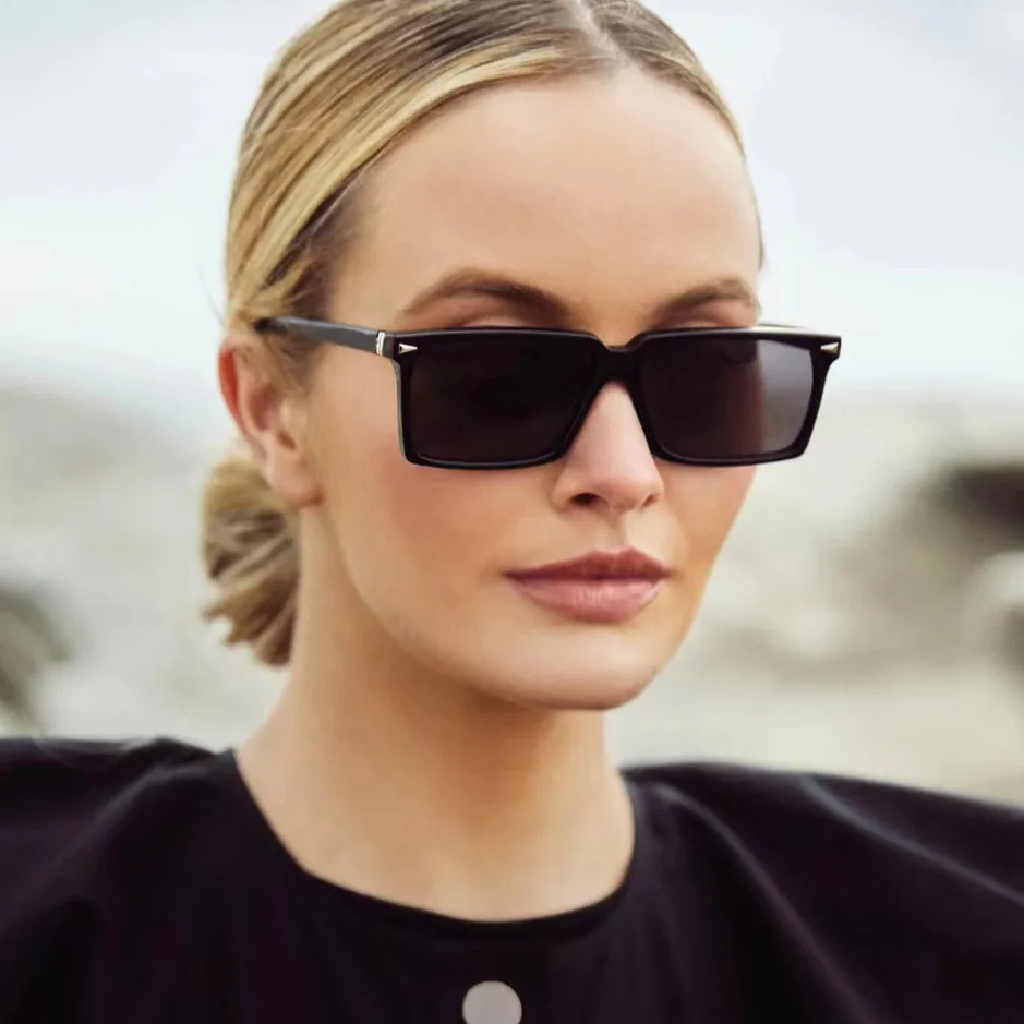 

Fashion New Rectangle Personality Brand Sunglasses Vintage Women Black Gray Driving Sun Glasses Trend Y2k Sports Glasses Men