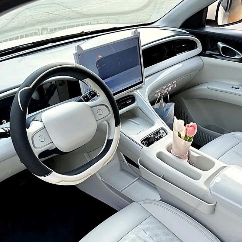 Фото Для Geely EX2 Proton eMas 5 Geome XINGYUAN 2025-2026: Органайзер для центральной консоли с беспроводной зарядкой, силиконовой подставкой и отсеком для хранения №5