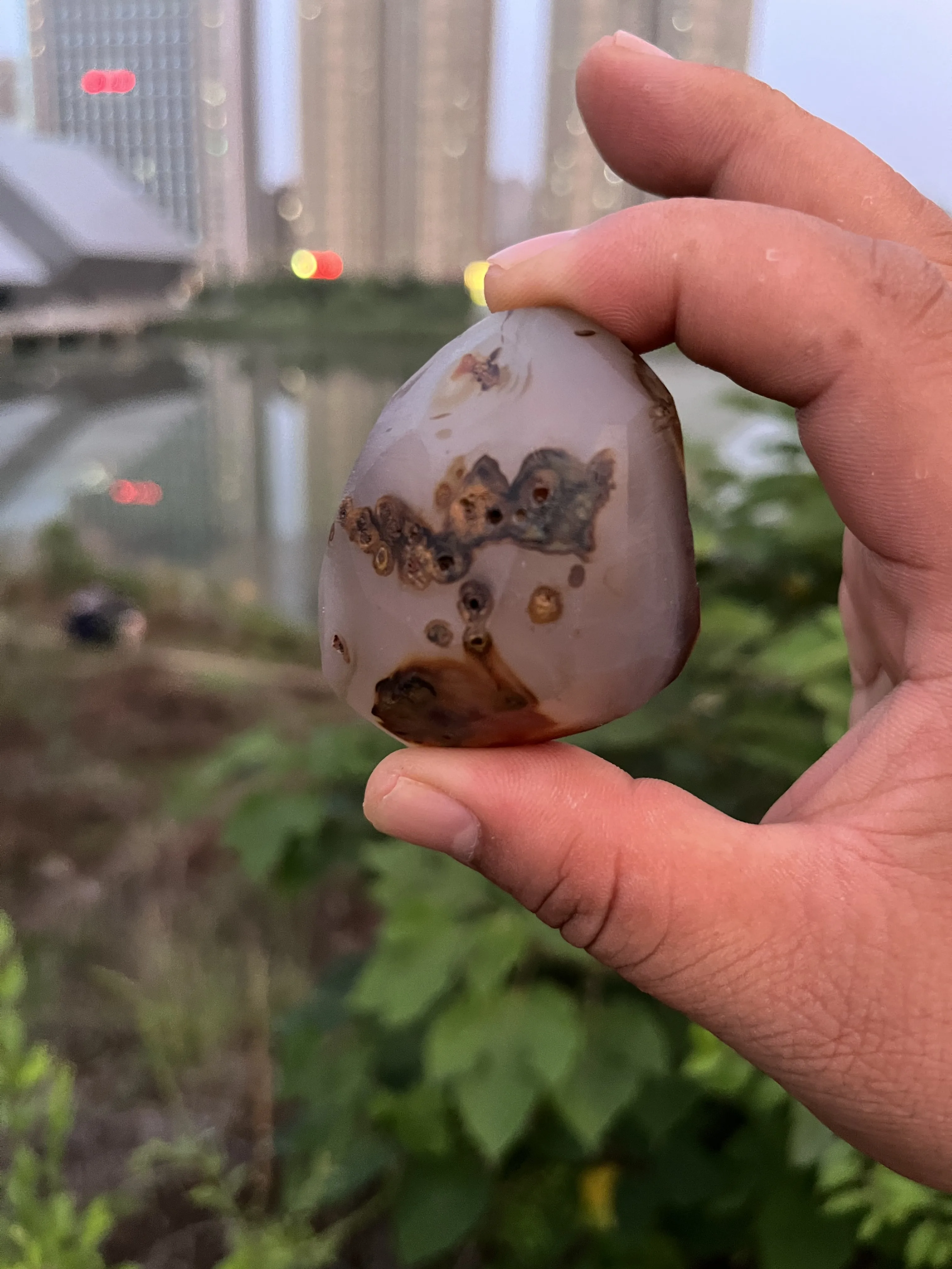 2Pcs Natural Crystal Eye Stone Modelling Exquisite And Wonderful On The Market Is Extremely Rare Decorative Pieces